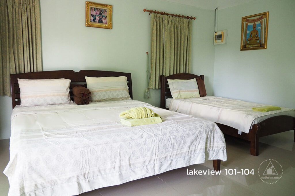 ด้านในหน้าห้องพักราคา 1500 บาท lakeview 101 ถึง 104