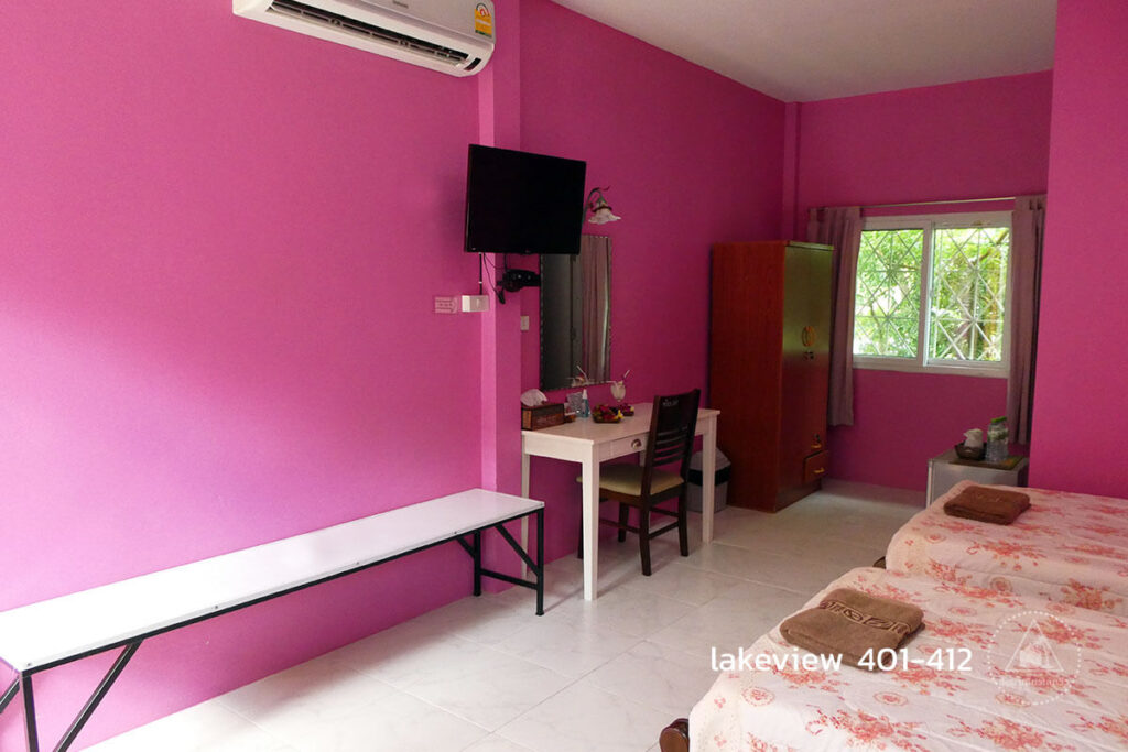 ด้านในห้องพักห้องพัก lakeview 401 ถึง 412