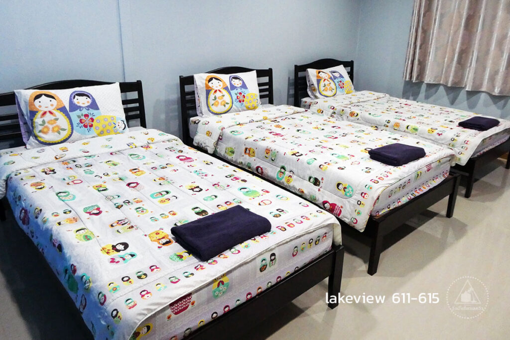 ด้านในห้องพัก lakeview 607 ถึง 615 ราคา 1500 บาท